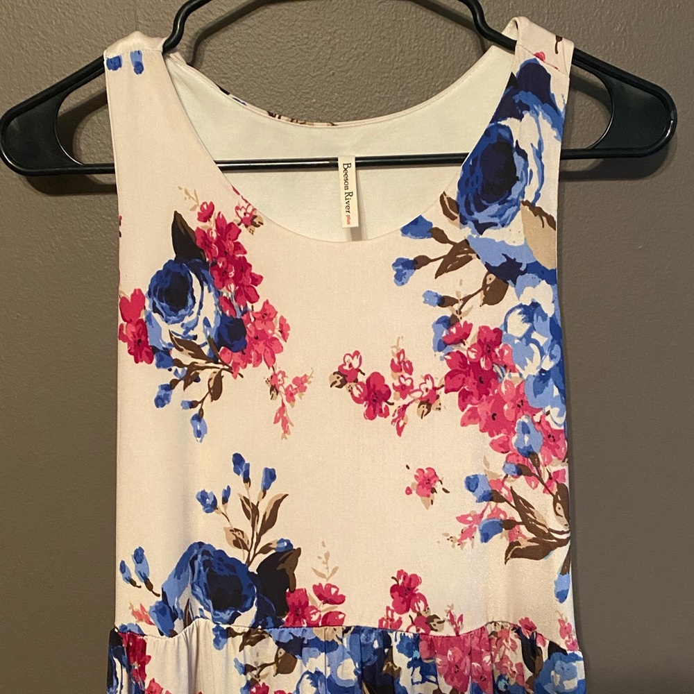 Size 1X maxi dress
